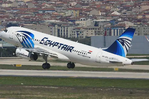 EgyptAir to Receive 4 New Aircraft in 2026, in Talks with AirCap for Wide-Body Jet Leases