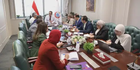 Egyptian Health Minister Reviews Investment Plan for Specialized Medical Centers