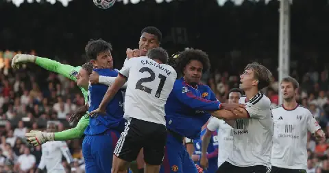 EPL: Man Utd draw Fulham 1-1 as pressure mounts on Carrick
