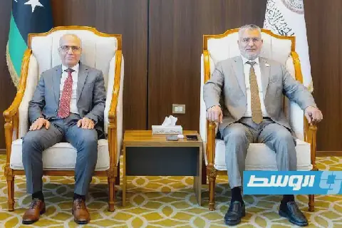 اللافي وتكالة يحثان على احترام الملكية الليبية للمسار السياسي