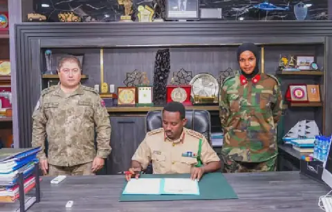 Somali Army Chief Signs Order to Combat Violence Against Women During Conflict