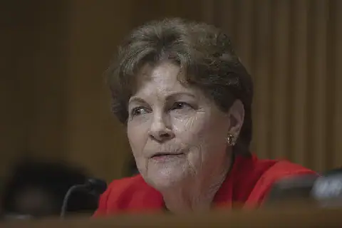 US Senator Blocks $2.8 Billion Arms Sale to Israel