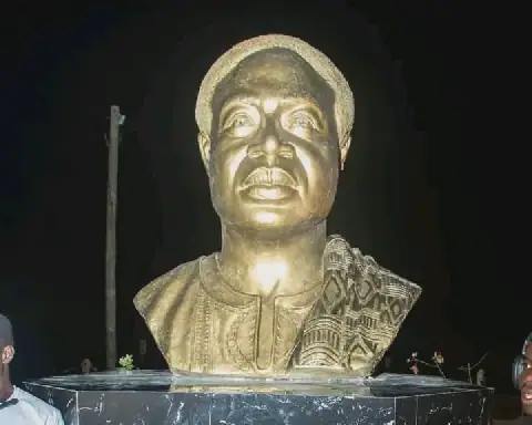Kofi Buah unveils Osagyefo Roundabout at Sanzule in honour of Kwame Nkrumah