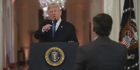 Des journalistes de CNN, MSNOW et Politico privés d'accès à la Maison-Blanche