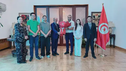 Tunisian Embassy in Beijing Honors Young Robotics Team