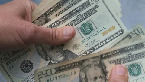 Egyptian Parliament Member Reveals Soaring Debt Service Costs