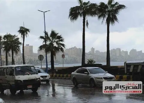 Egyptian Weather Forecast: Autumnal Conditions and Rainfall Expected