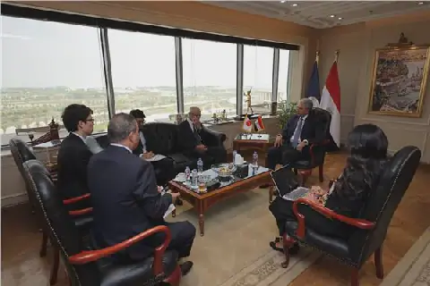 Egypt's Tourism Minister Reports 4% Increase in Tourist Arrivals