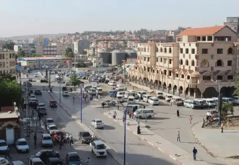 Algerian Transporters in Indefinite Strike Over New Route Plan
