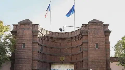 France Condemns Closure of French Language Center in Tehran