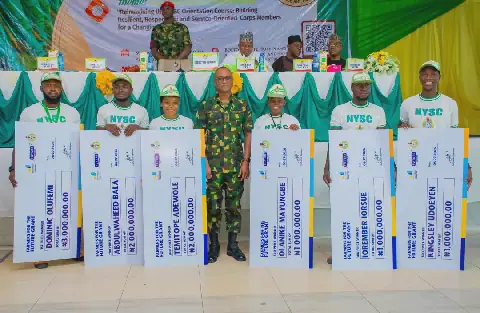 Six corps members receive N10m grants to boost agribusiness