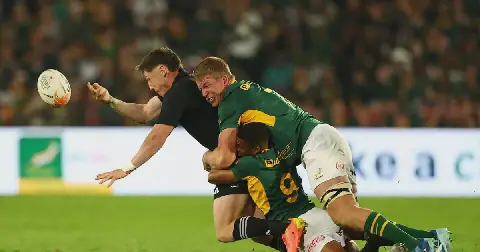 Pieter-Steph du Toit and Grant Williams tackle New Zealand scrumhalf Cam Roigard in the first Test at Ellis Park in Johannesburg, on August 22 2026. Picture: