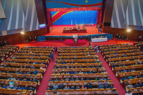 Loi sur le référendum en RDC : l’USN avance, la C64 peine à faire front, Kabila et Katumbi en retrait