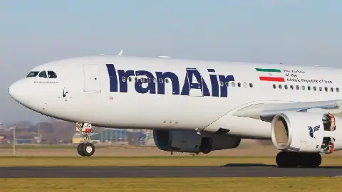 US Prohibits Iranian Planes and Airlines from Landing Globally