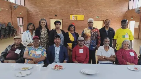Former pupils reunite to remember Wentworth’s ‘Cabbage Primary School’