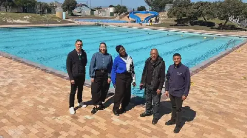 Cape Town pools open daily during September school holidays