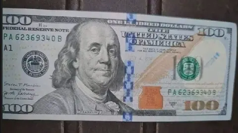 Sudanese Currency Fluctuations: Dollar Rate Drops to 7,400 SDG