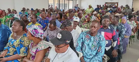 Benin's Minister Houngbédji Explains Government's Social Measures in Porto-Novo
