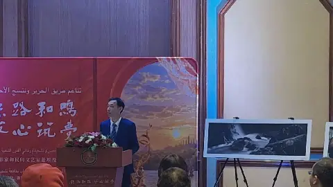 «شعر ولوحات تشجيانج».. إبداع صيني يحل ضيفًا على جمعية الصداقة المصرية الصينية