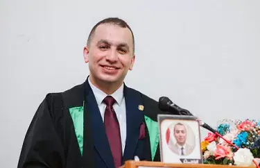 الإعلان المضلل في قفص الاتهام.. دراسة قضائية تكشف ثغرات الخداع التسويقي وتضع حلولًا تشريعية