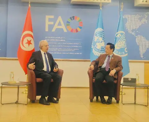 Tunisian Health Minister Engages in Bilateral Meetings at FAO Conference