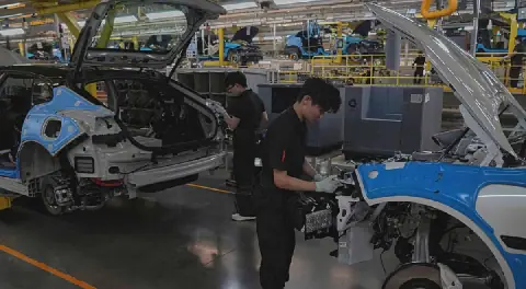European Car Industry in Crisis as Protectionist Policies Drive Up Electric Vehicle Costs
