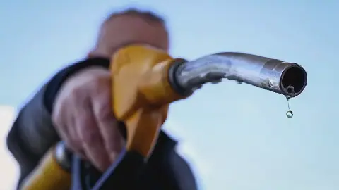 EU Responds to Soaring Fuel Prices with Varied Measures