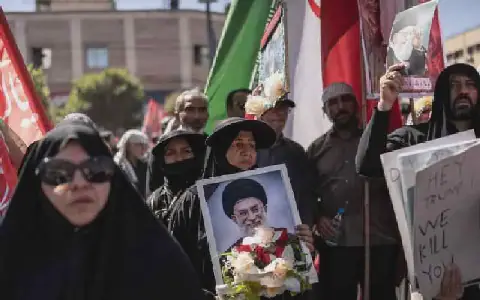 Iran president vows to 'firmly defend' country's positions at UN