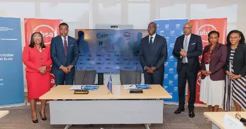 IFC partners with Absa Bank Ghana and Complete Farmer to expand agricultural finance in Ghana