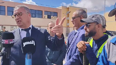Algerian Governor Urges Cleaning Institutions to Improve City Hygiene