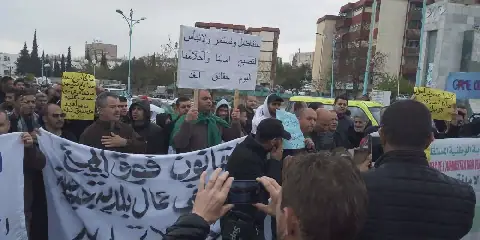 Algerian Union Demands Salary Increases and Improved Benefits