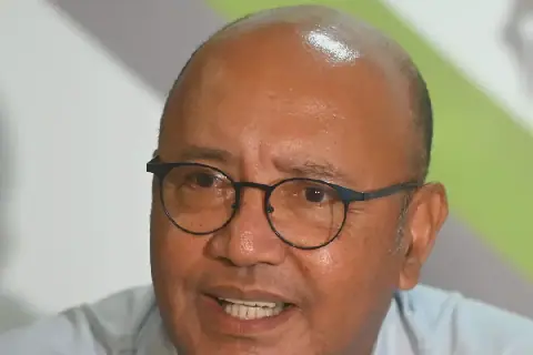 Christo van der Rheede