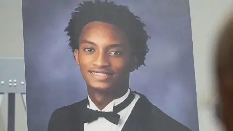 No criminal charges in death of black Mississippi teenager, grand jury says