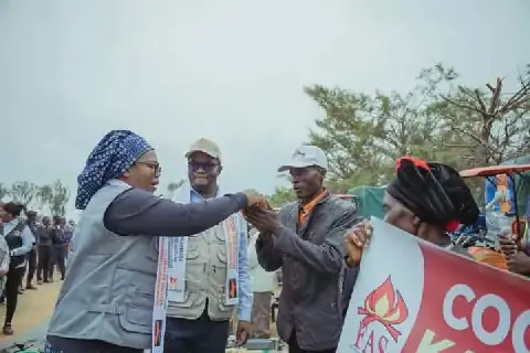 Kwenda Distributes Agricultural Equipment to Over 100 Cooperatives in Angola's Bié Province