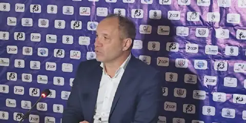 سيباستيان مينيي: لن يفيد إشراك لاعبين محليين دون تدريب أمام المغرب