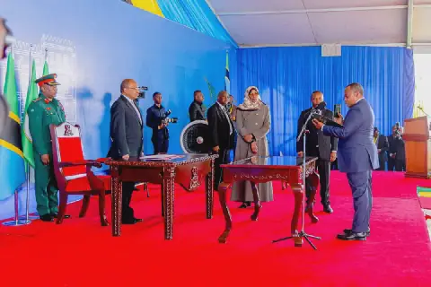 Zanzibar President Swears in OMO as First VP, Urges Economic Growth and Reconciliation