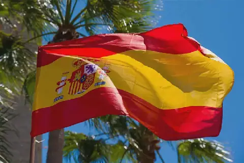 Spanish Study Urges Madrid to Follow Italy's Lead in Dealing with Algeria