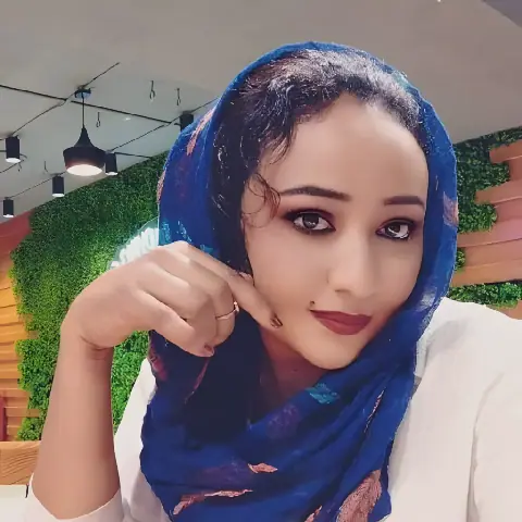 Sudanese Poet's Emotional Plea for Homeland