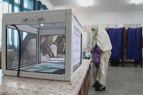 Algerian Parties Scramble to Finalize Local Election Lists