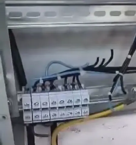 Vandals Target Public Lighting in Tunisia's Manouba