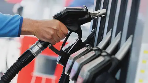 Tunisia's Fuel Supply Unaffected by Truck Drivers' Strike