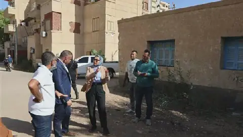 Egyptian Governor Discusses Planning for University Hospital Area