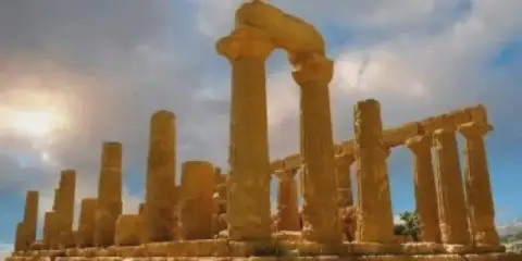 Egypt Targets 17.5 Million Tourists by Year-End, Boosts Astronomical Tourism