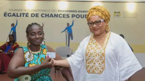 Bénin : La carte d’égalité des chances pour l'inclusion des personnes handicapées