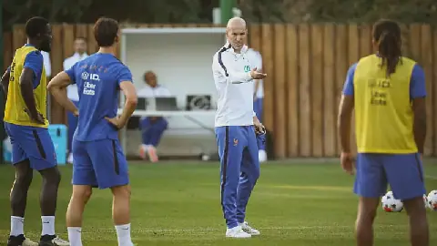 France's Zidane leads star managers in Nations League campaign