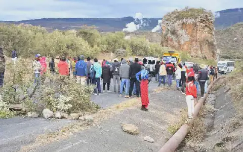 Olkaria residents protest over poor roads, water scarcity
