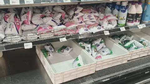 Rising milk prices force families to rethink breakfast options