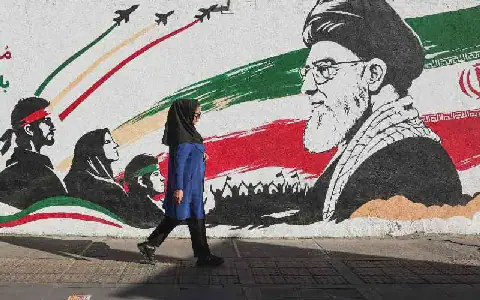 Iran airlines cancel flights as US sanctions hit