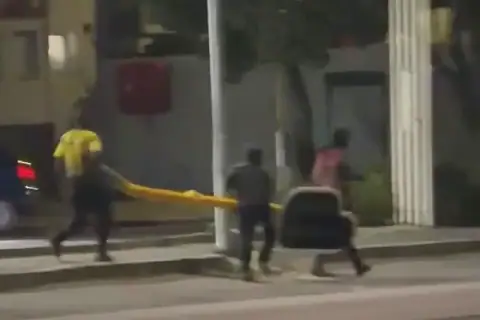 Three Men Arrested for Stealing Traffic Light in Kenilworth