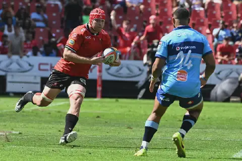 Francke Horn op die aanval teen die Bulle in ’n Verenigde Rugbykampioenskap-kragmeting in Januarie op Ellispark.